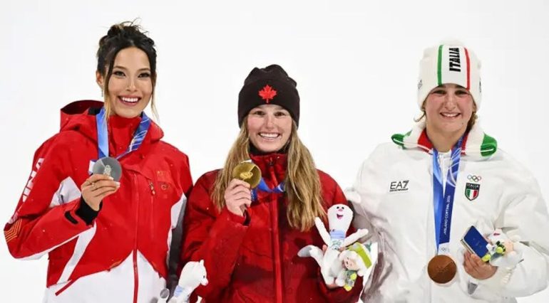 Seconda medaglia per Eileen Gu, è argento nel Big Air a Milano-Cortina