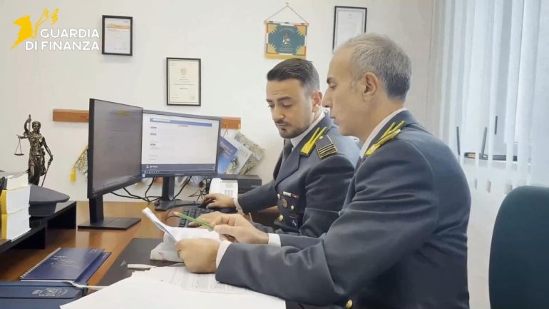 Maxi sequestro da 2,2 milioni di euro a imprenditore vicino a clan Casalesi