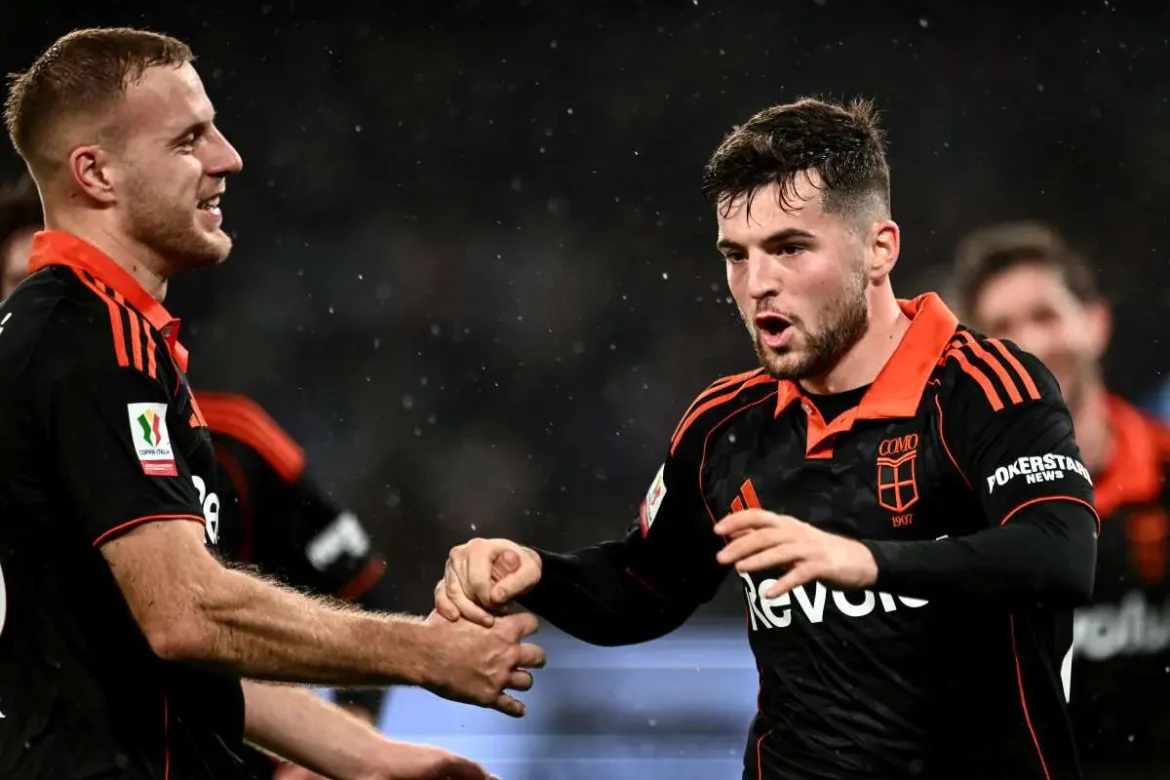 Napoli ko ai rigori, Como in semifinale di Coppa Italia contro l’Inter