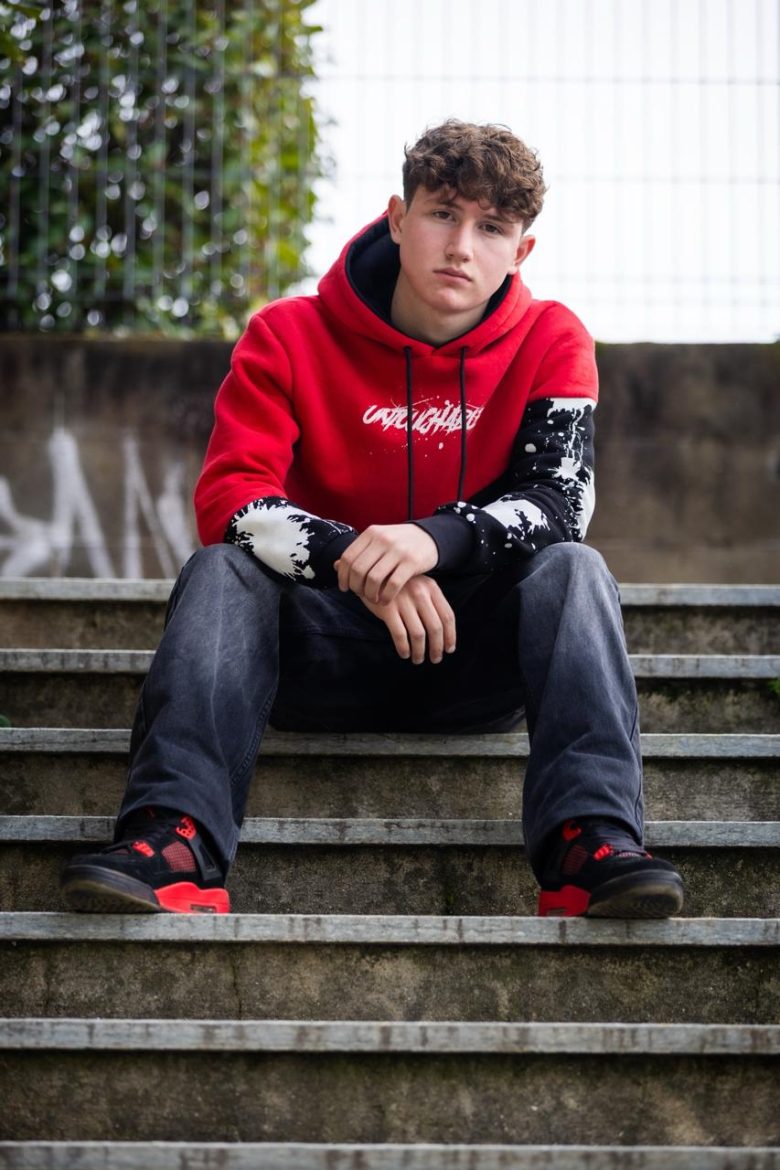 “Occhi Rossi” di Grafite