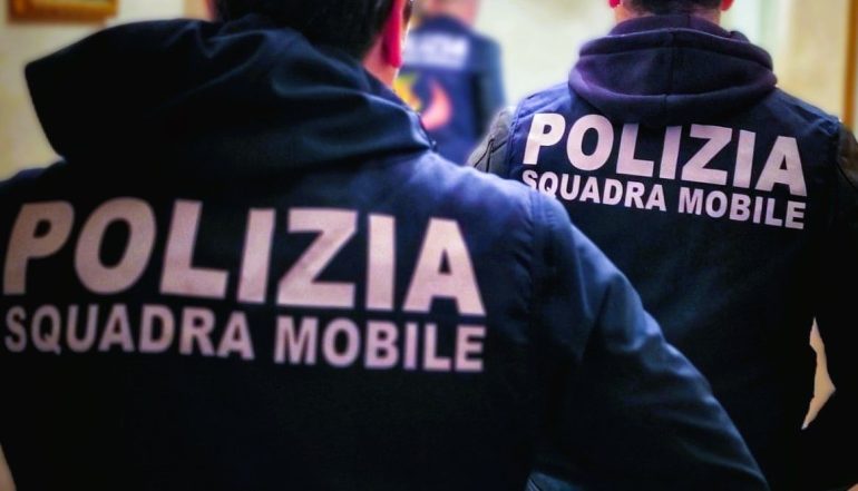 Corruzione, 3 dipendenti della camera mortuaria dell’Ospedale Cervello di Palermo ai domiciliari
