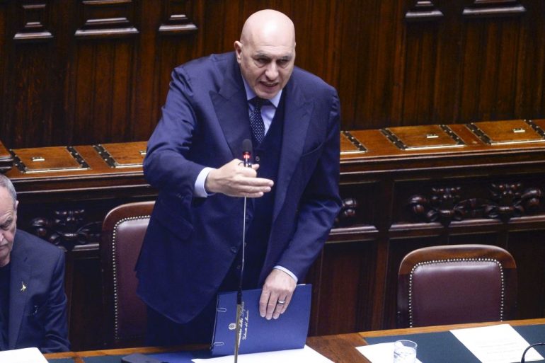 Iran, Crosetto “A Hormuz con l’Onu, ma il Parlamento dica sì anche senza suo ok”