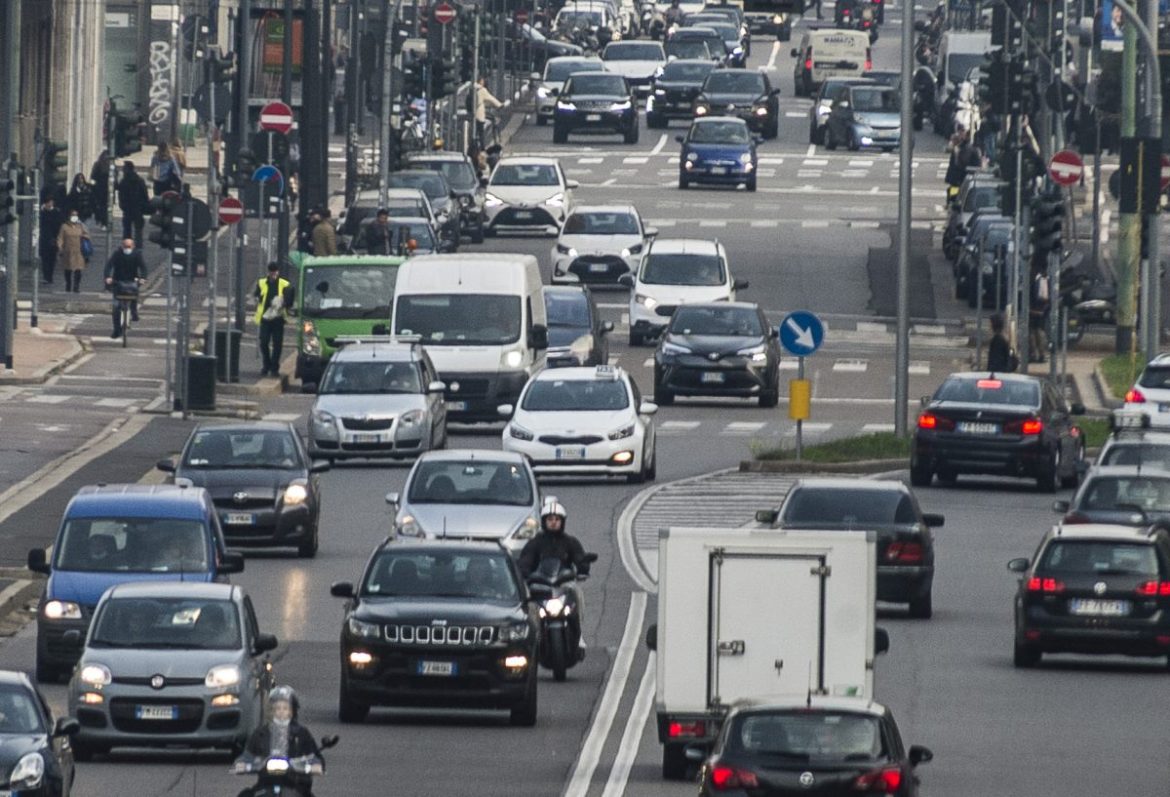Ad aprile il mercato dell’auto in Italia +11,58% su base annua