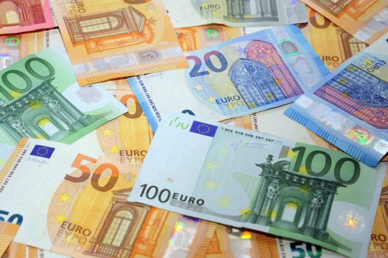 Ad aprile in crescita i prestiti a famiglie e imprese