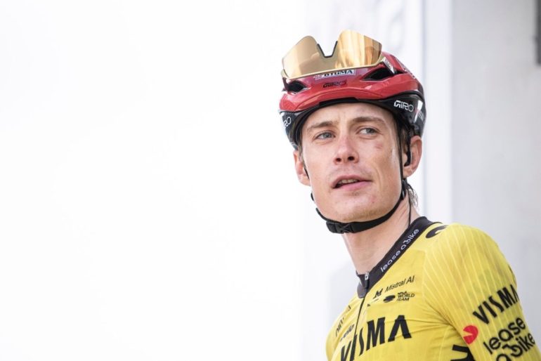 Altro acuto di Vingegaard al Giro, Eulalio rimane in rosa