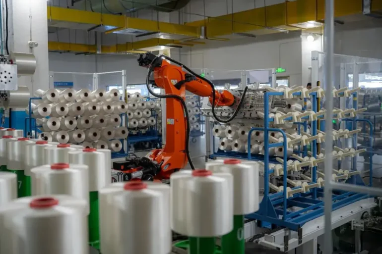 Cina, utili delle imprese statali in aumento dell’1,9% nei primi 4 mesi del 2026