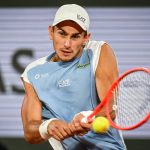 Arnaldi non gioca per un virus, Cobolli in finale al Roland Garros contro Zverev