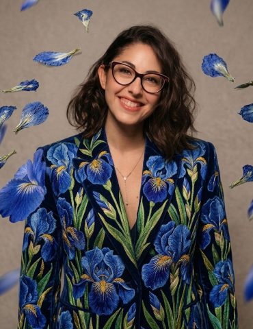 Amanda Vitale Iris