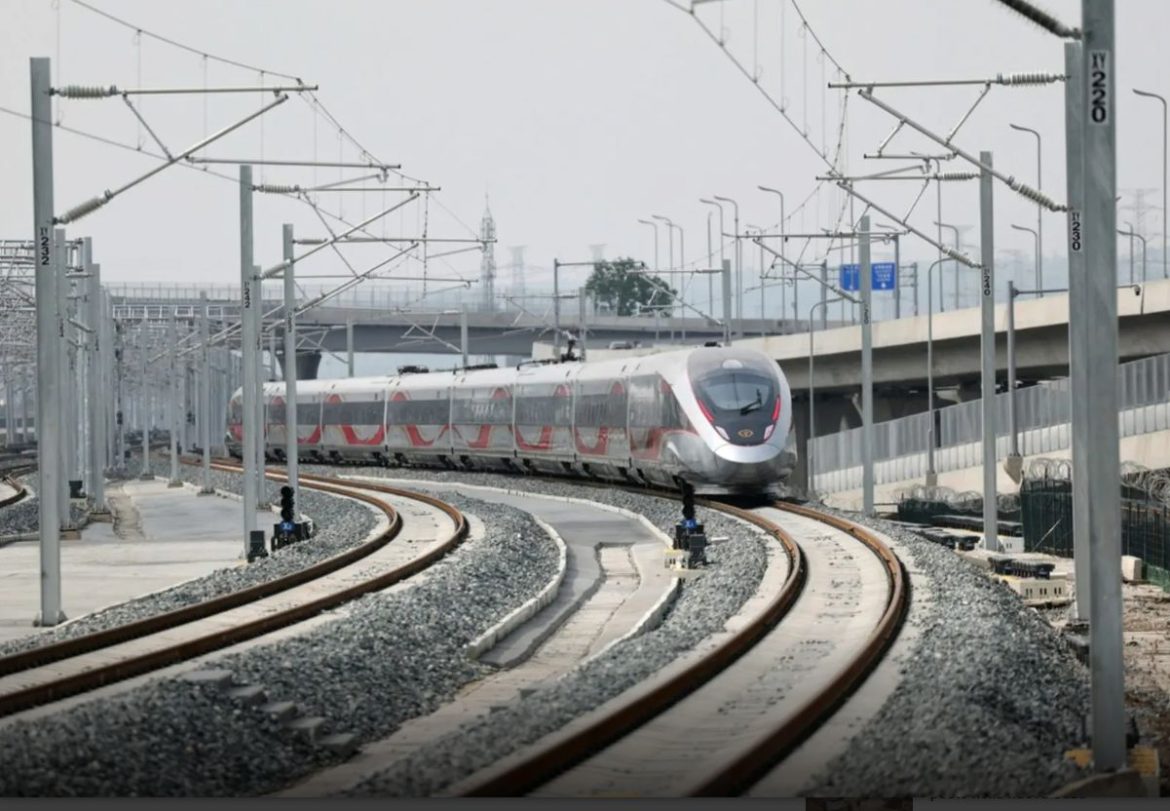Cina, attesi 1 mld di viaggi in treno durante il picco estivo