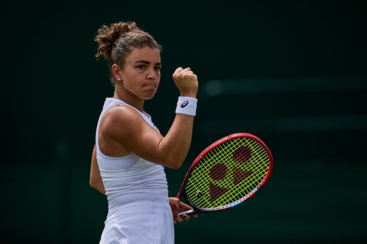 Jasmine Paolini ai quarti di Wimbledon, battuta in tre set Alex Eala