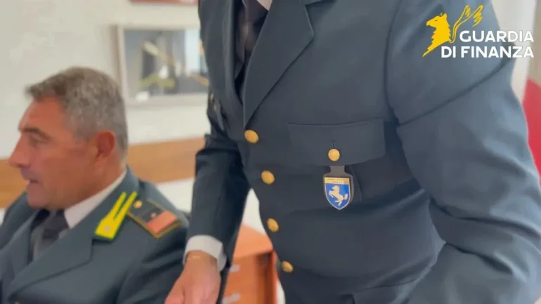 Truffa sui crediti in emergenza Covid, maxi sequestro da 130 milioni a Napoli