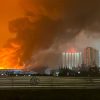 Massiccio raid con 1600 droni ucraini su Mosca, colpita una raffineria: due morti