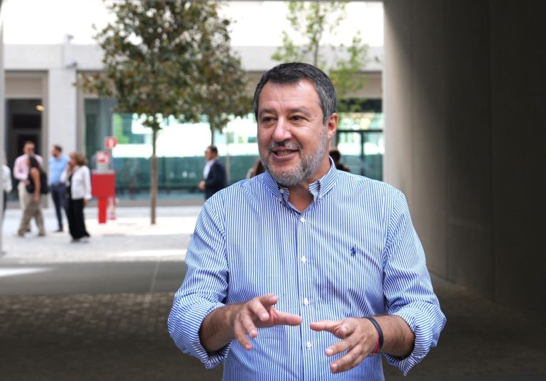 Salvini a Pontida “Proporrò congresso straordinario a ottobre, uniti si vince”