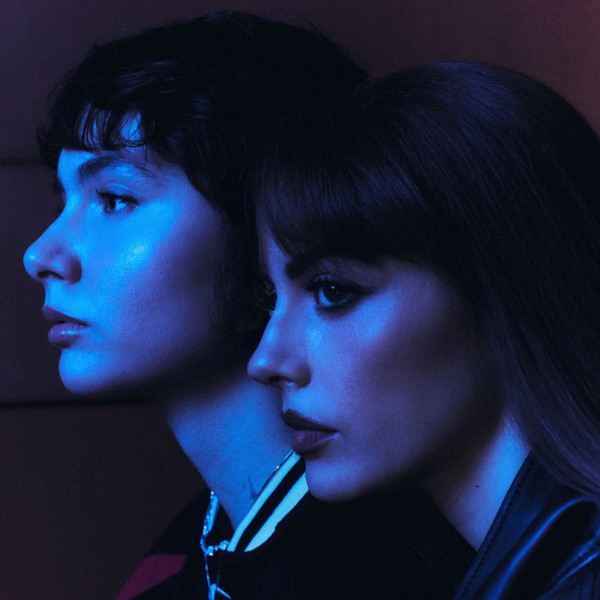 Annalisa e Madame nella nuova versione di “Amica”