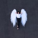 Laura Pausini Siamo soli nell’immenso vuoto che c’è