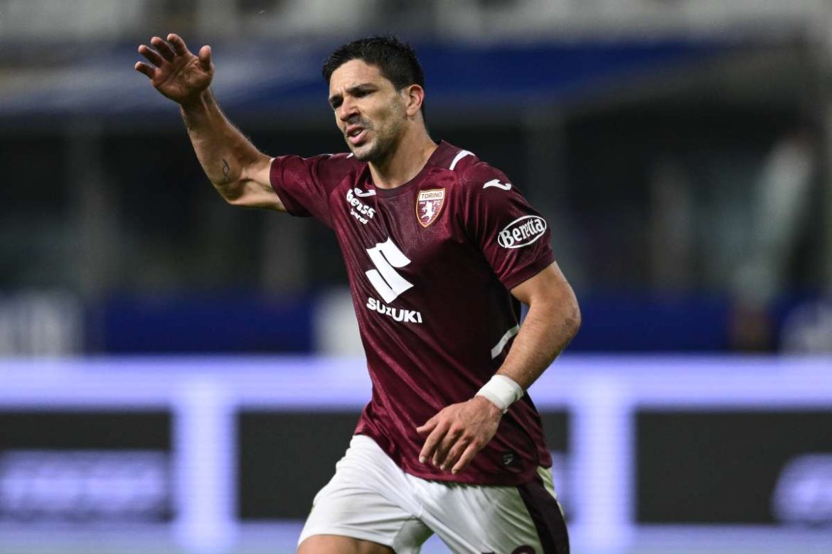 Il Toro vince 3-0 al Tardini, Simeone e Adams affossano il Parma